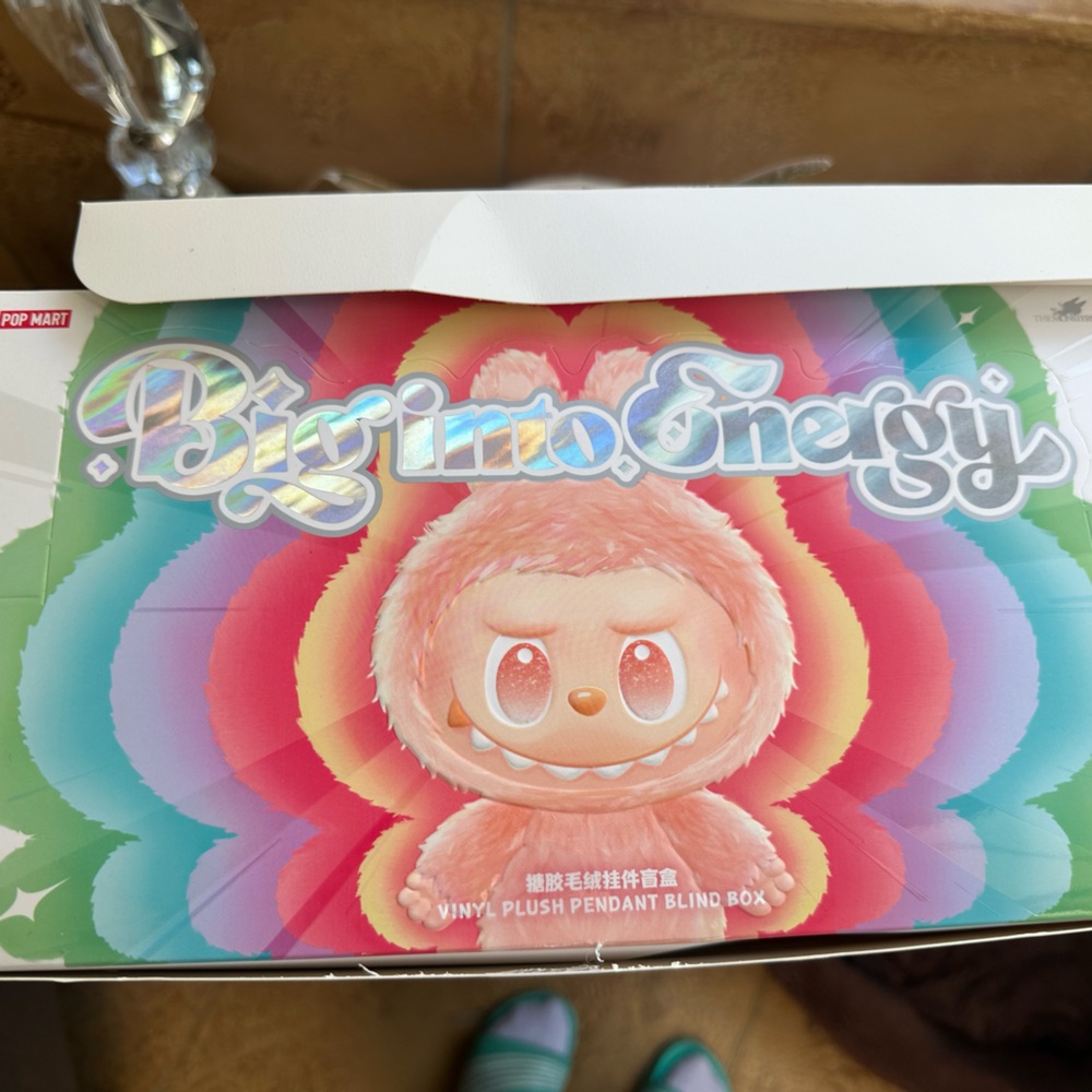Labubu BIG INTO ENERGY V3 - individual boxes
